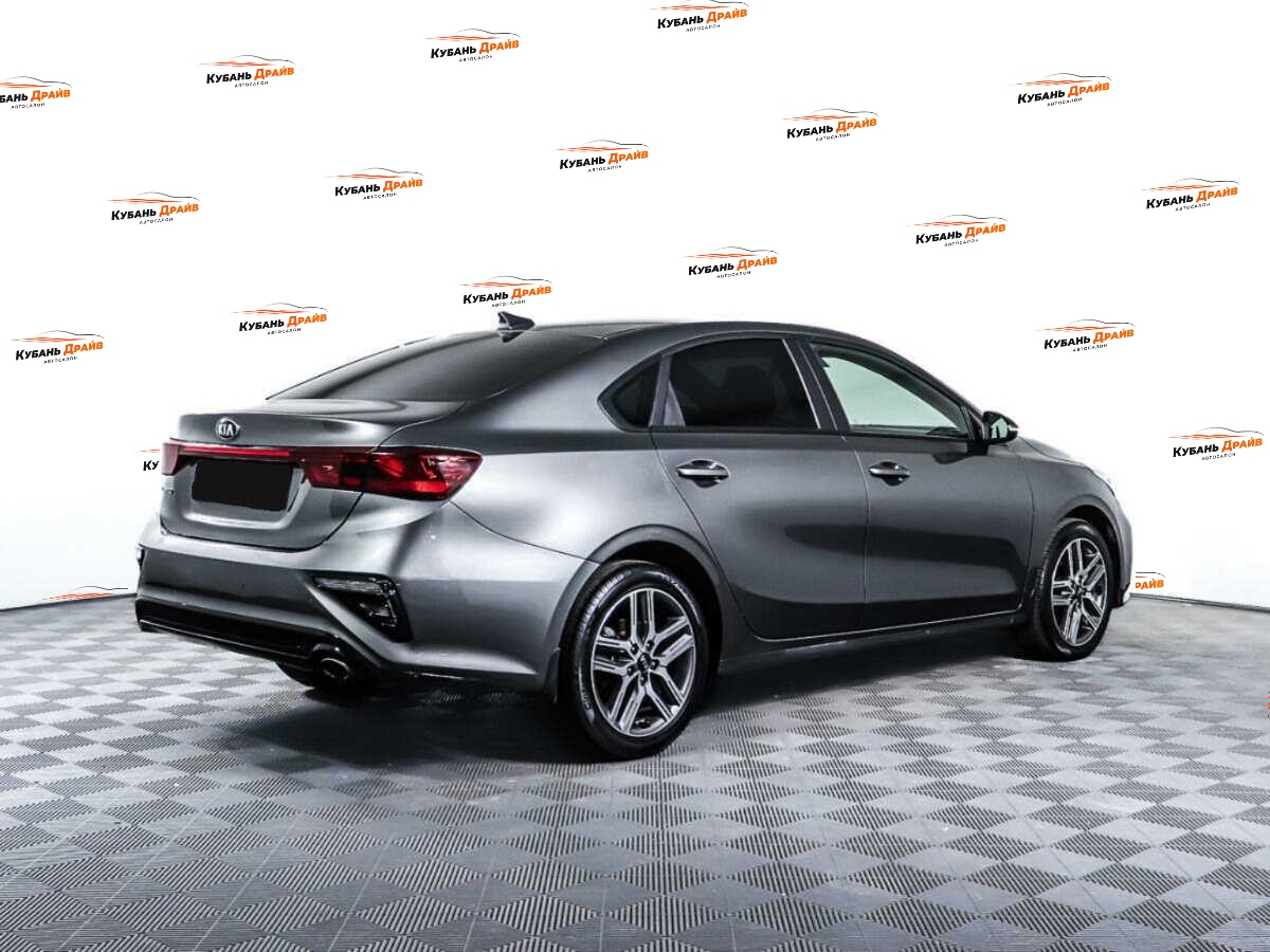 Kia Cerato 2020 года с пробегом. Фото: #4