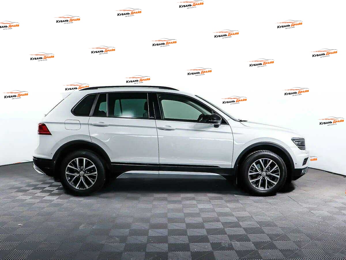 Volkswagen Tiguan 2018 года с пробегом. Фото: #3