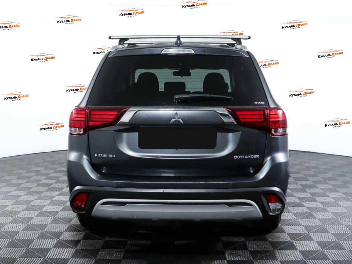 Mitsubishi Outlander 2020 года с пробегом. Фото: #6