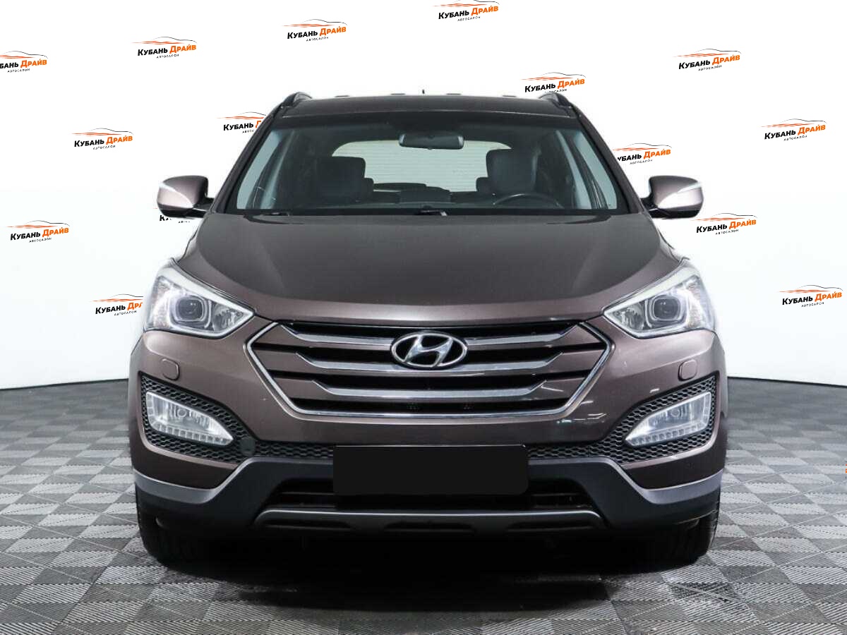 Hyundai Santa Fe 2013 года с пробегом. Фото: #1