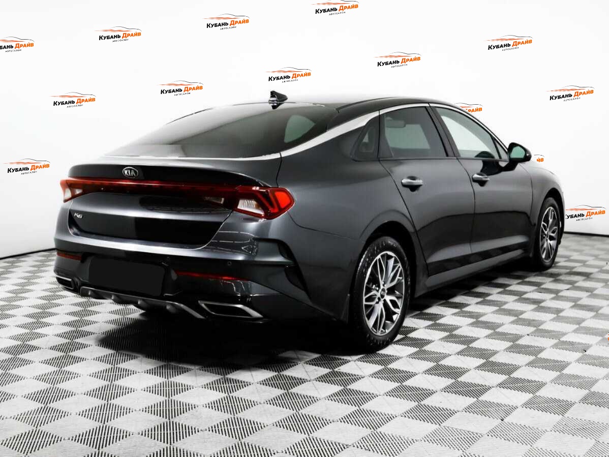 Kia K5 2020 года с пробегом. Фото: #4