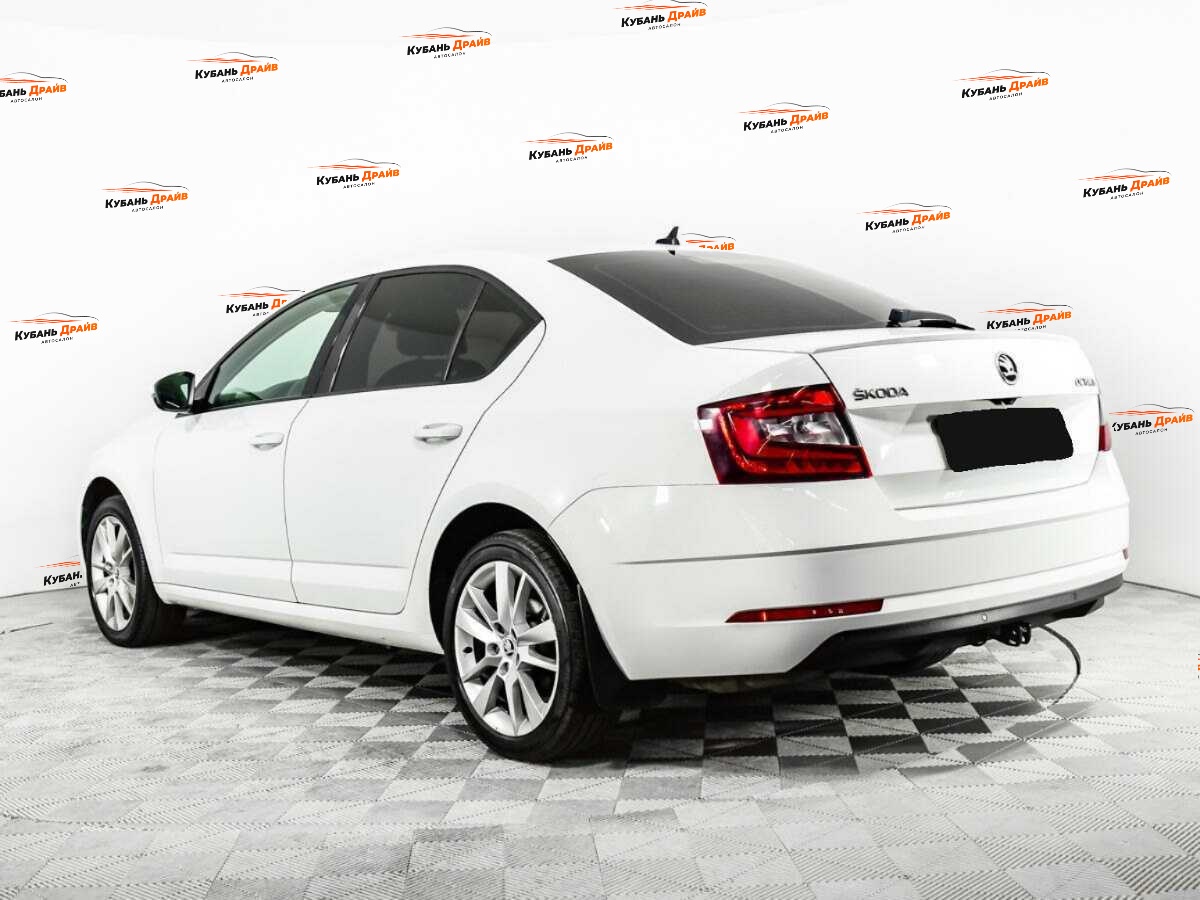 Skoda Octavia 2017 года с пробегом. Фото: #6