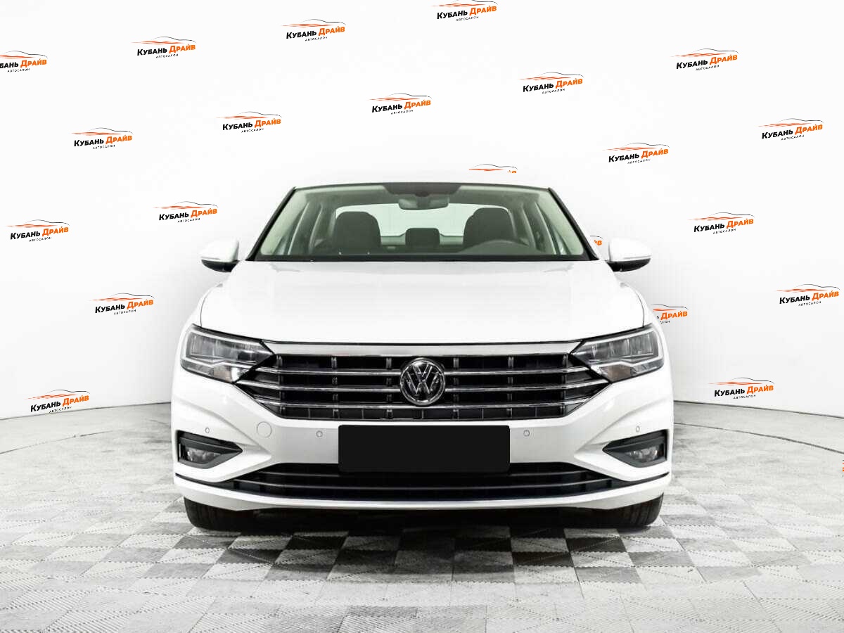 Volkswagen Jetta 2020 года с пробегом. Фото: #1