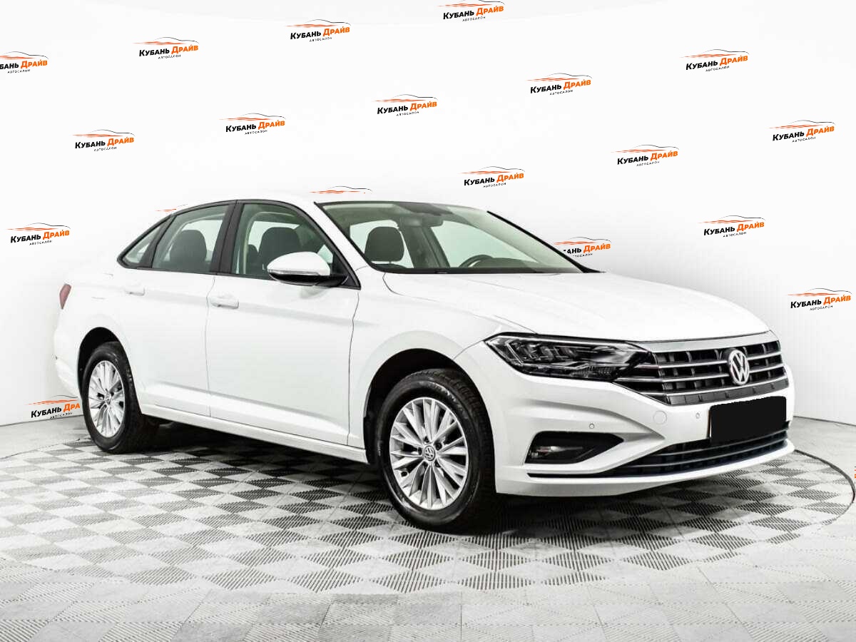Volkswagen Jetta 2020 года с пробегом. Фото: #2