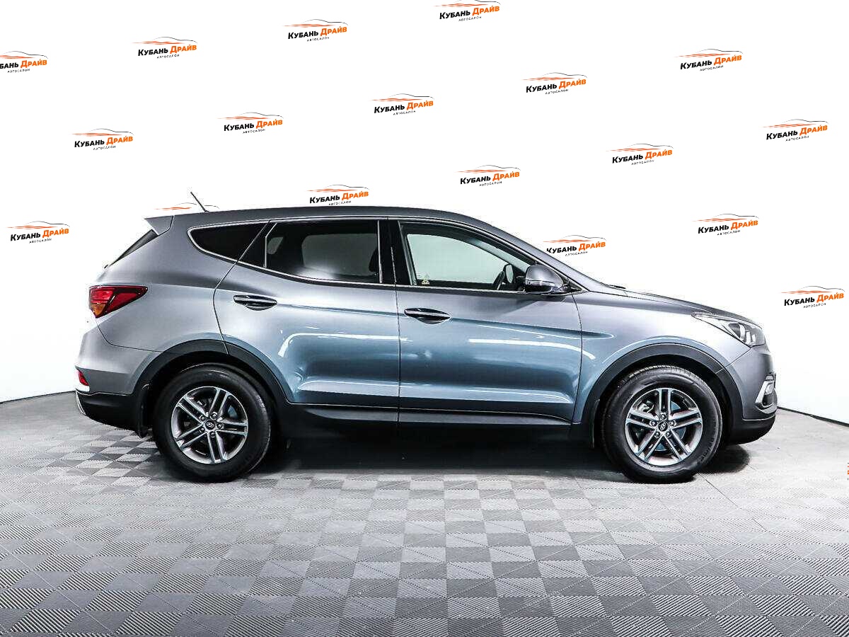 Hyundai Santa Fe 2016 года с пробегом. Фото: #3