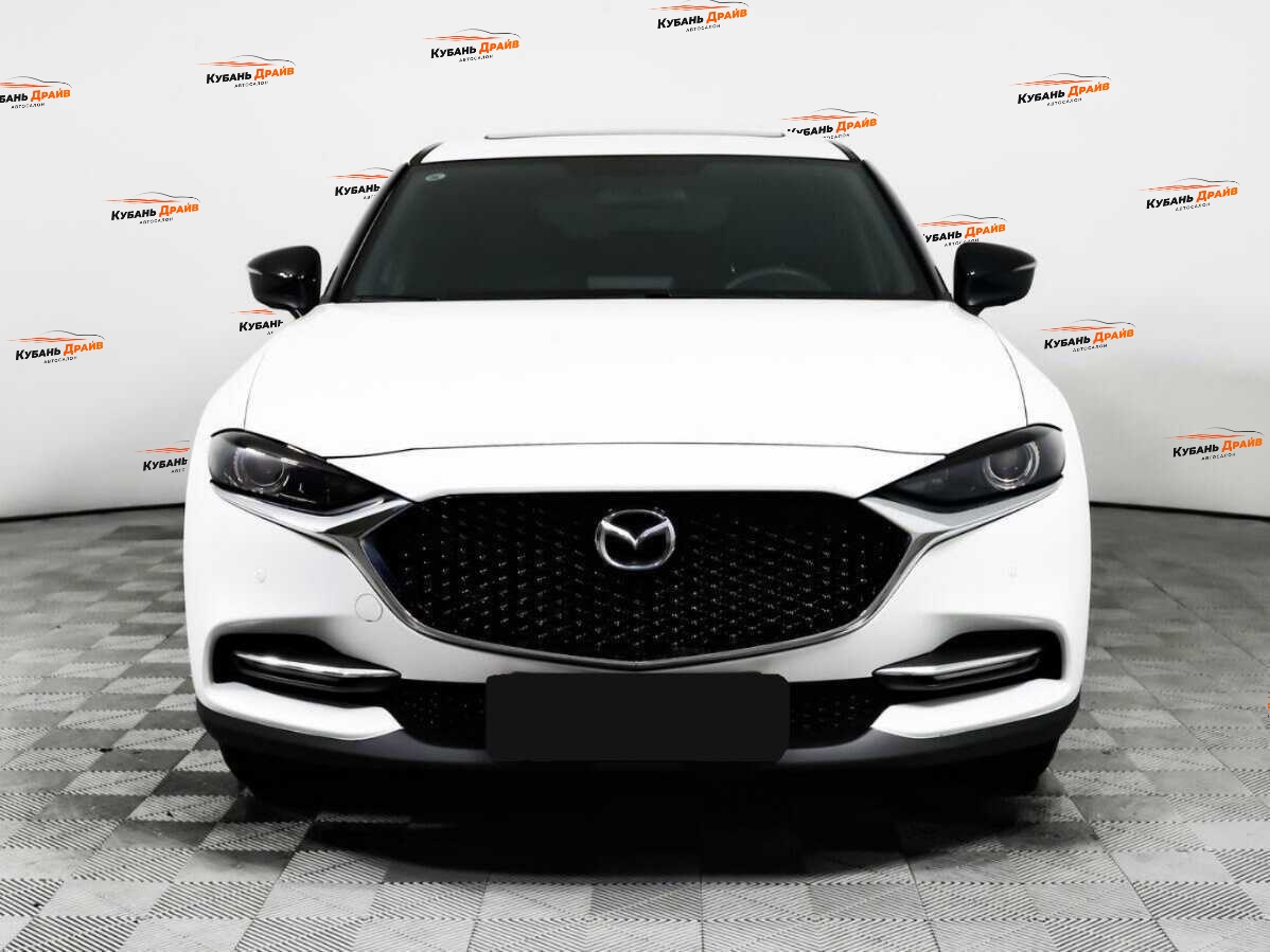 Mazda CX-4 2022 года с пробегом. Фото: #1