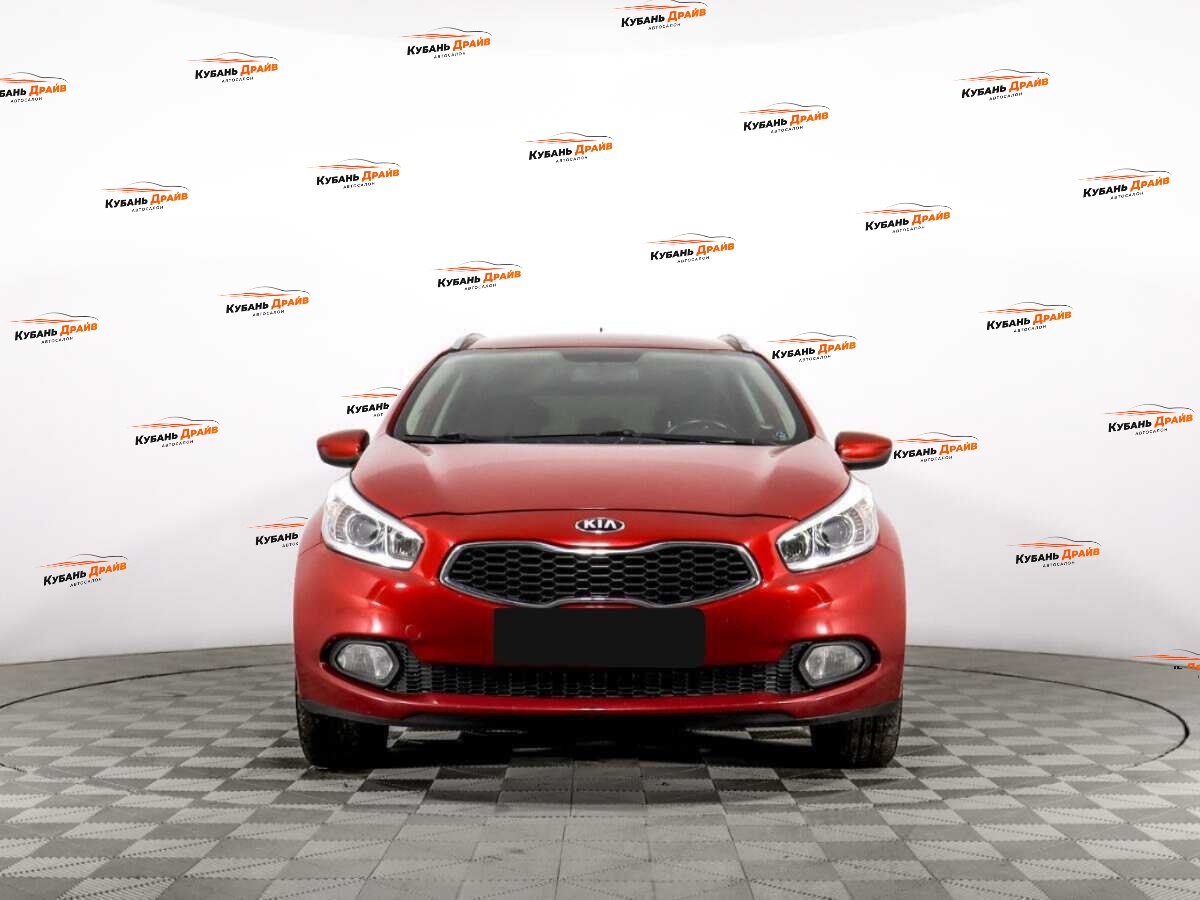 Kia Ceed 2014 года с пробегом. Фото: #1