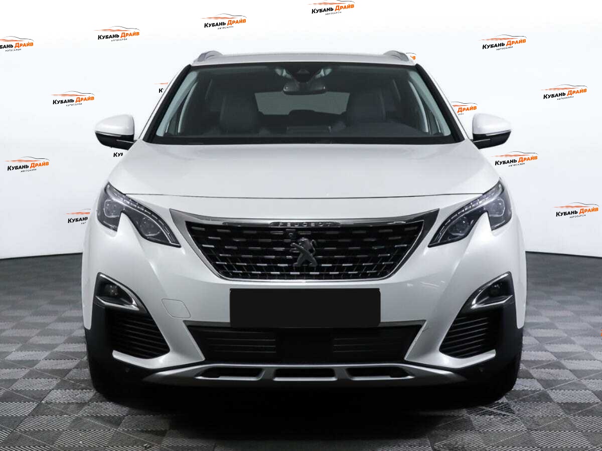 Peugeot 3008 2017 года с пробегом. Фото: #1