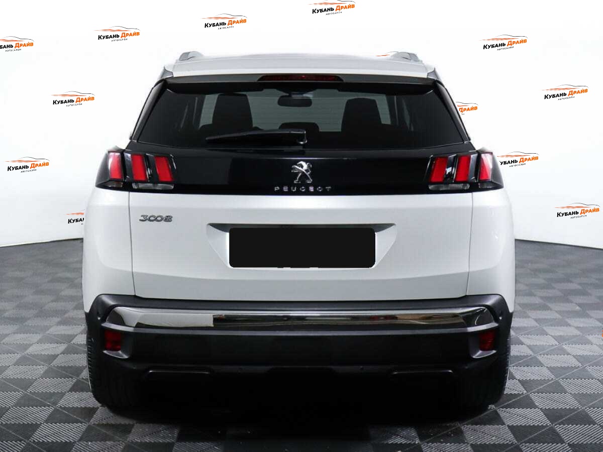 Peugeot 3008 2017 года с пробегом. Фото: #5