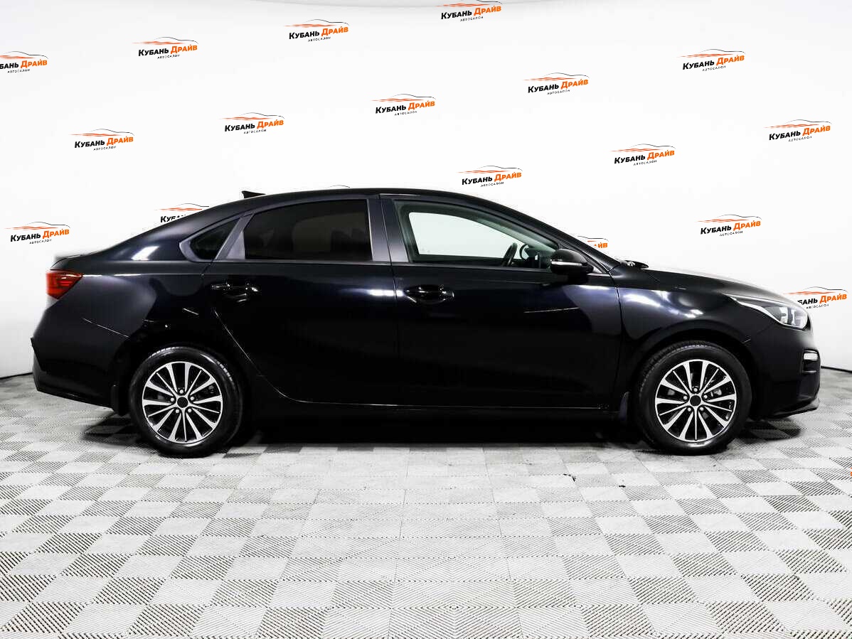 Kia Cerato 2019 года с пробегом. Фото: #3