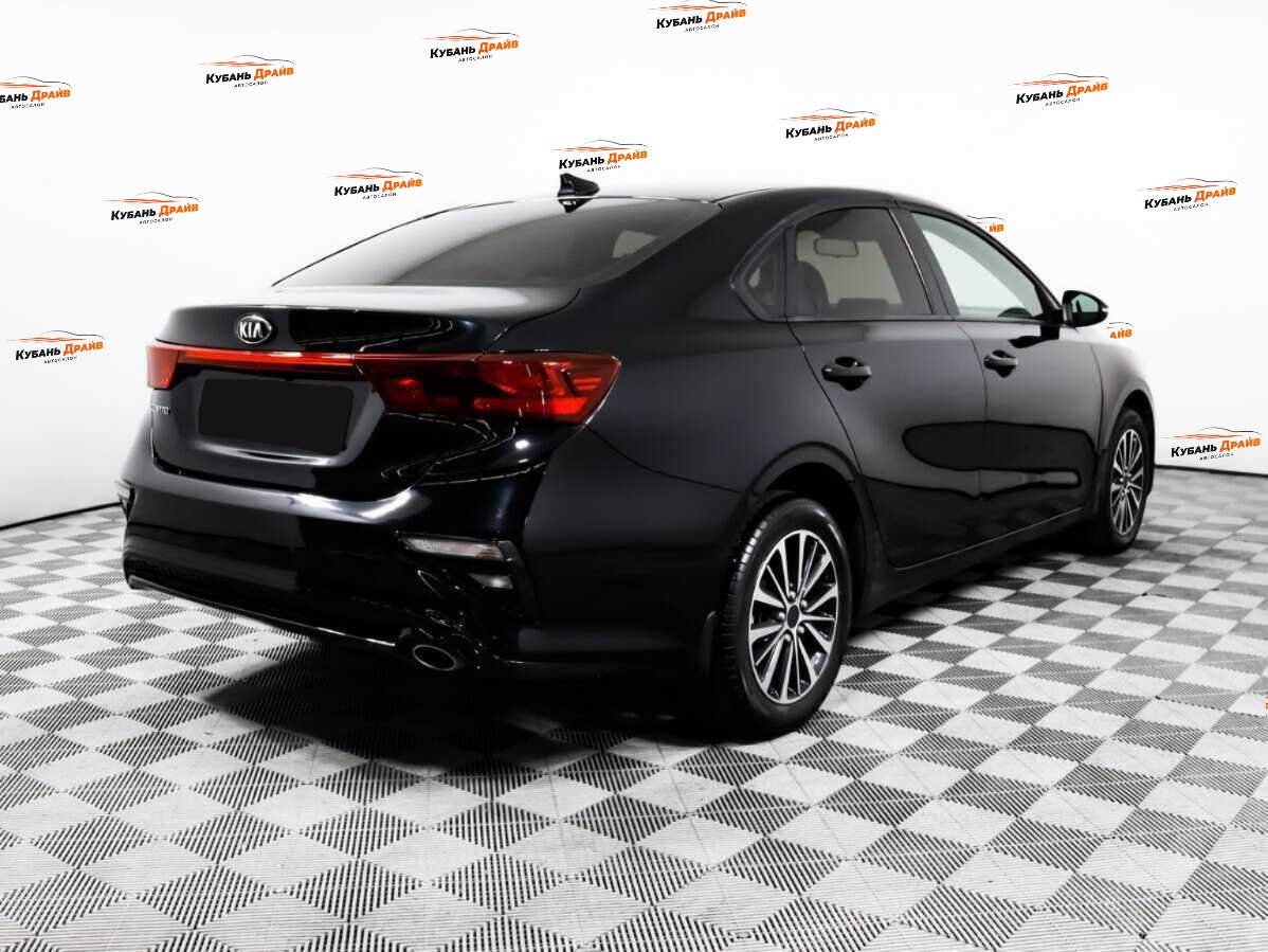 Kia Cerato 2019 года с пробегом. Фото: #4