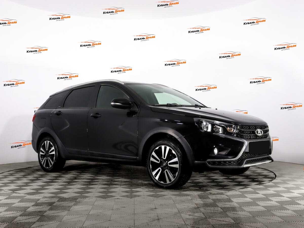 Lada (ВАЗ) Vesta 2021 года с пробегом. Фото: #2