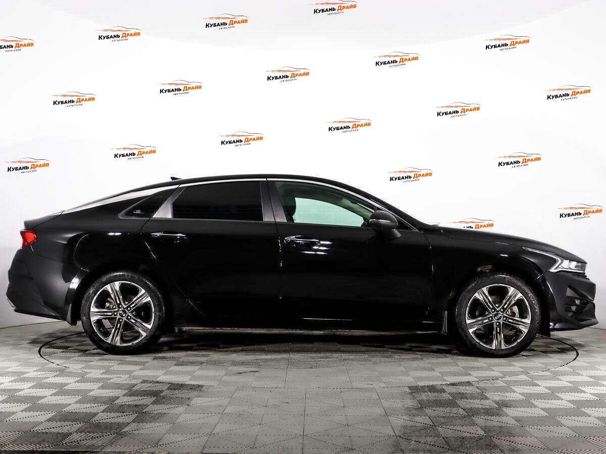 Kia K5 2020 года с пробегом. Фото: #3