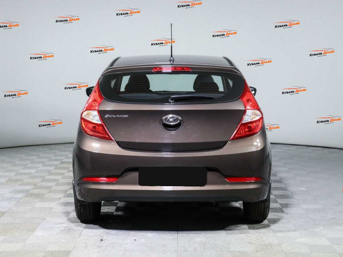 Hyundai Solaris 2016 года с пробегом. Фото: #4