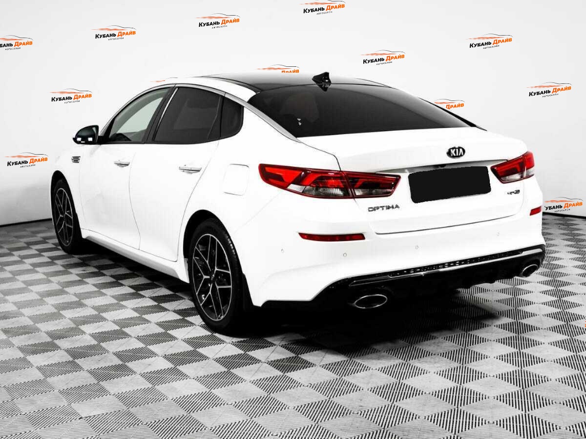 Kia Optima 2019 года с пробегом. Фото: #5