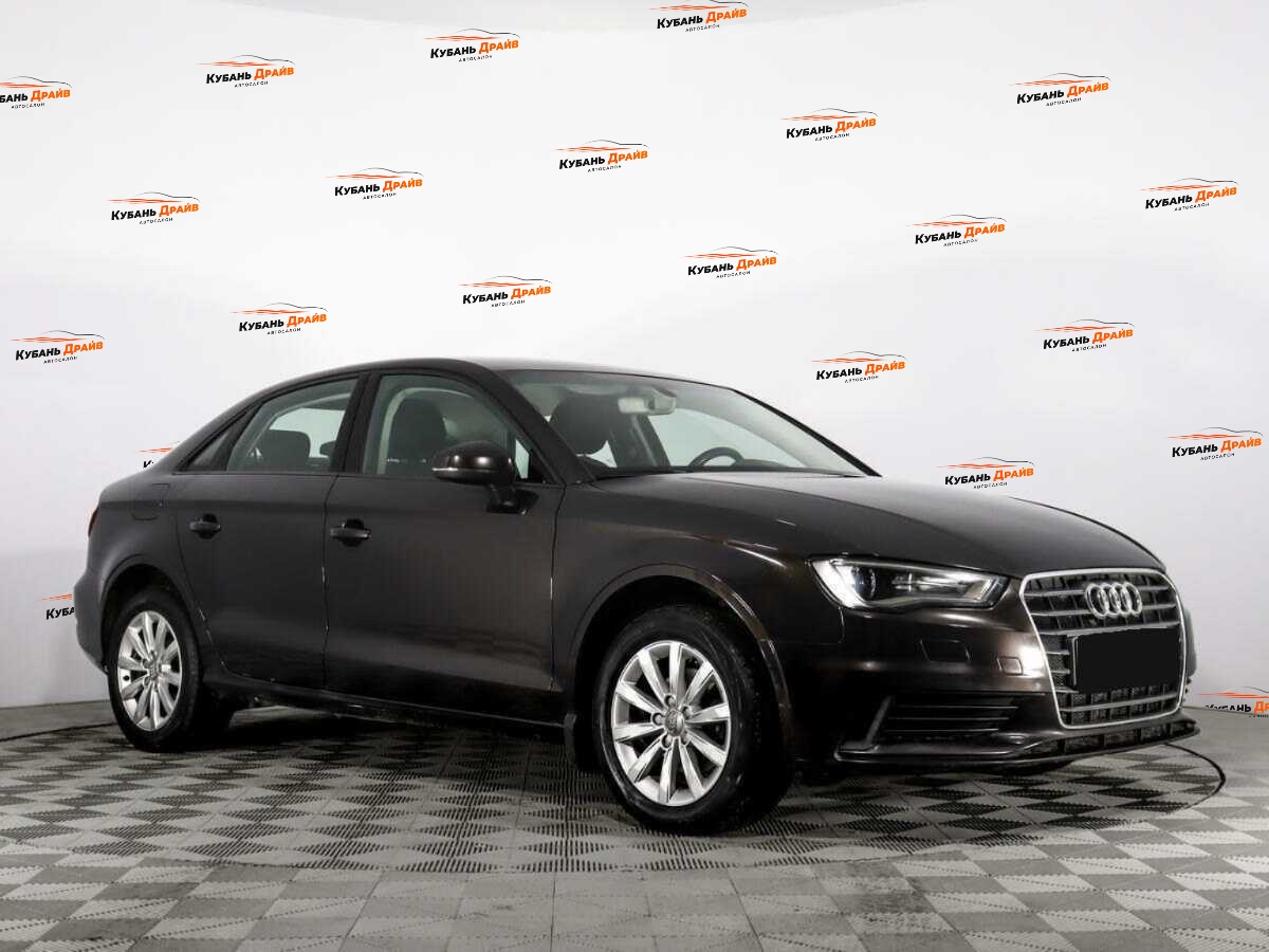 Audi A3 2015 года с пробегом. Фото: #2