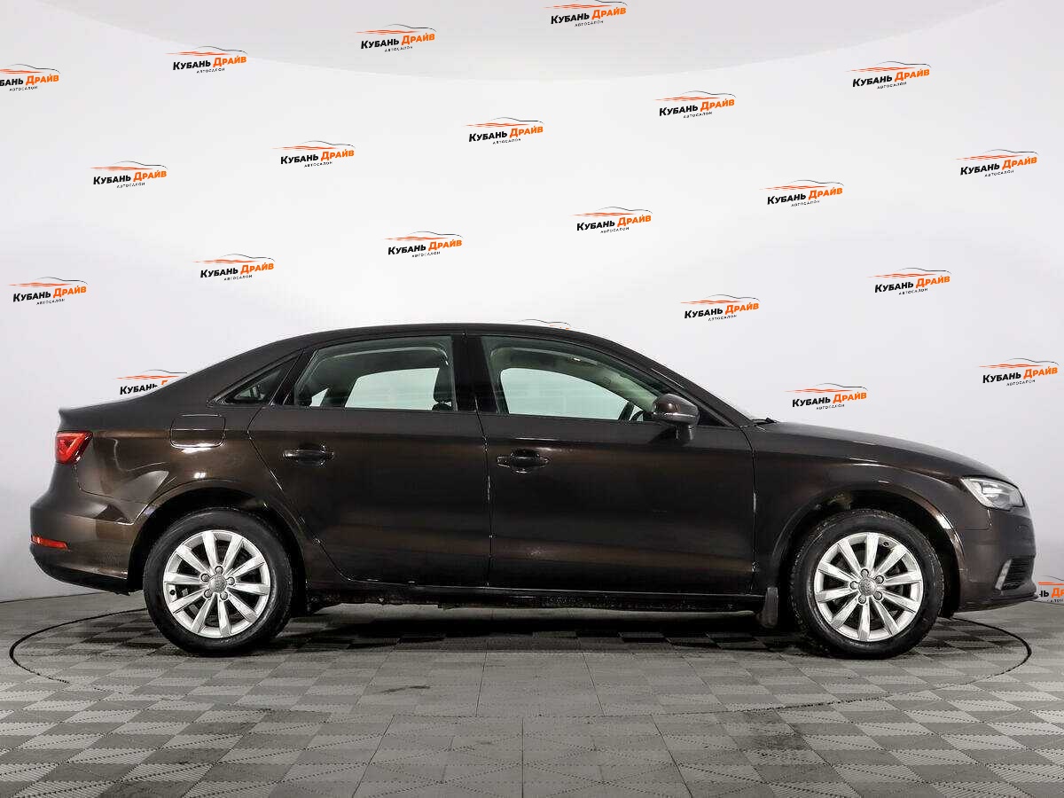 Audi A3 2015 года с пробегом. Фото: #3