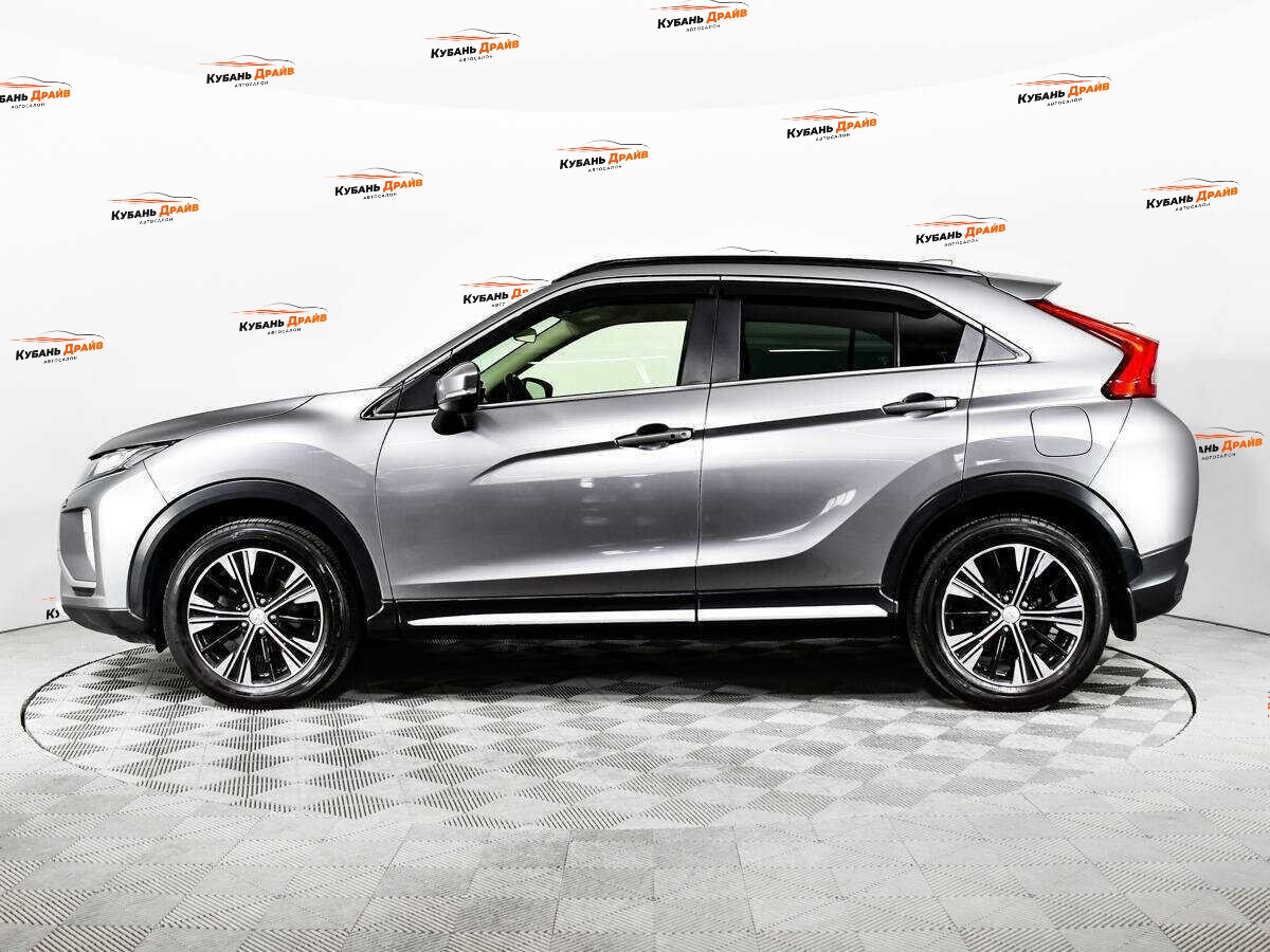 Mitsubishi Eclipse Cross 2018 года с пробегом. Фото: #7
