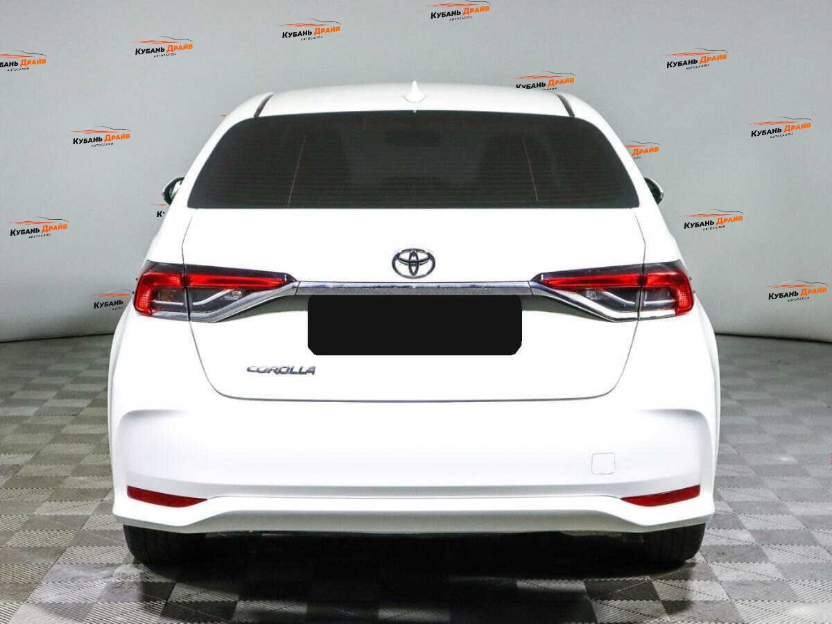 Toyota Corolla 2019 года с пробегом. Фото: #4