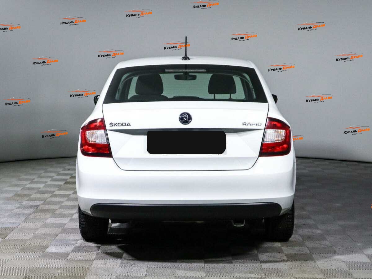 Skoda Rapid 2019 года с пробегом. Фото: #4