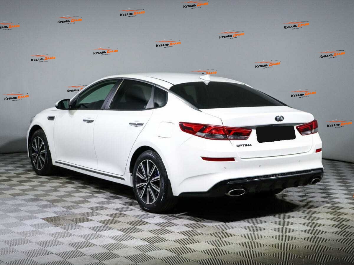 Kia Optima 2019 года с пробегом. Фото: #5
