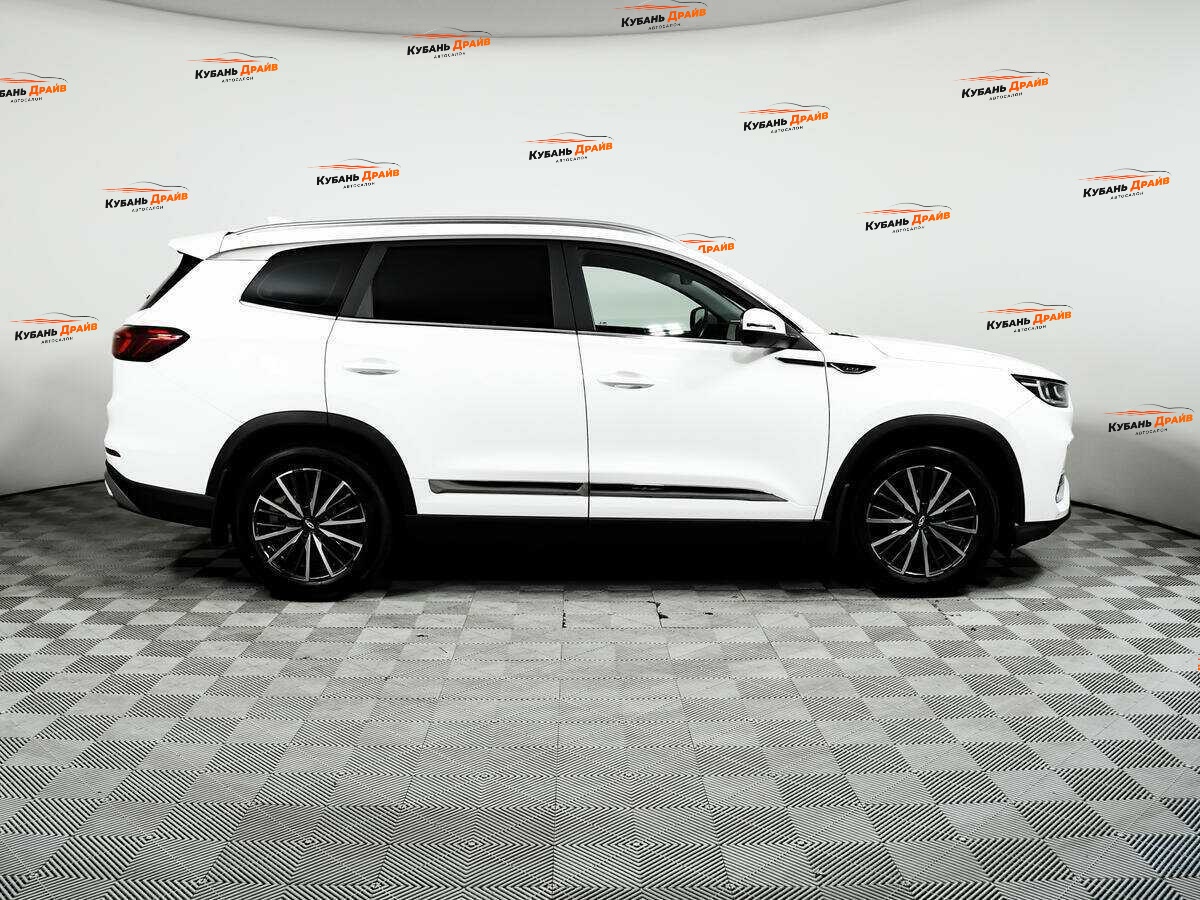 Chery Tiggo 8 Pro 2021 года с пробегом. Фото: #3