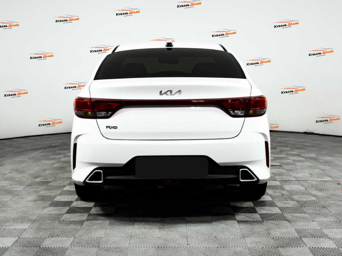 Kia Rio 2021 года с пробегом. Фото: #5