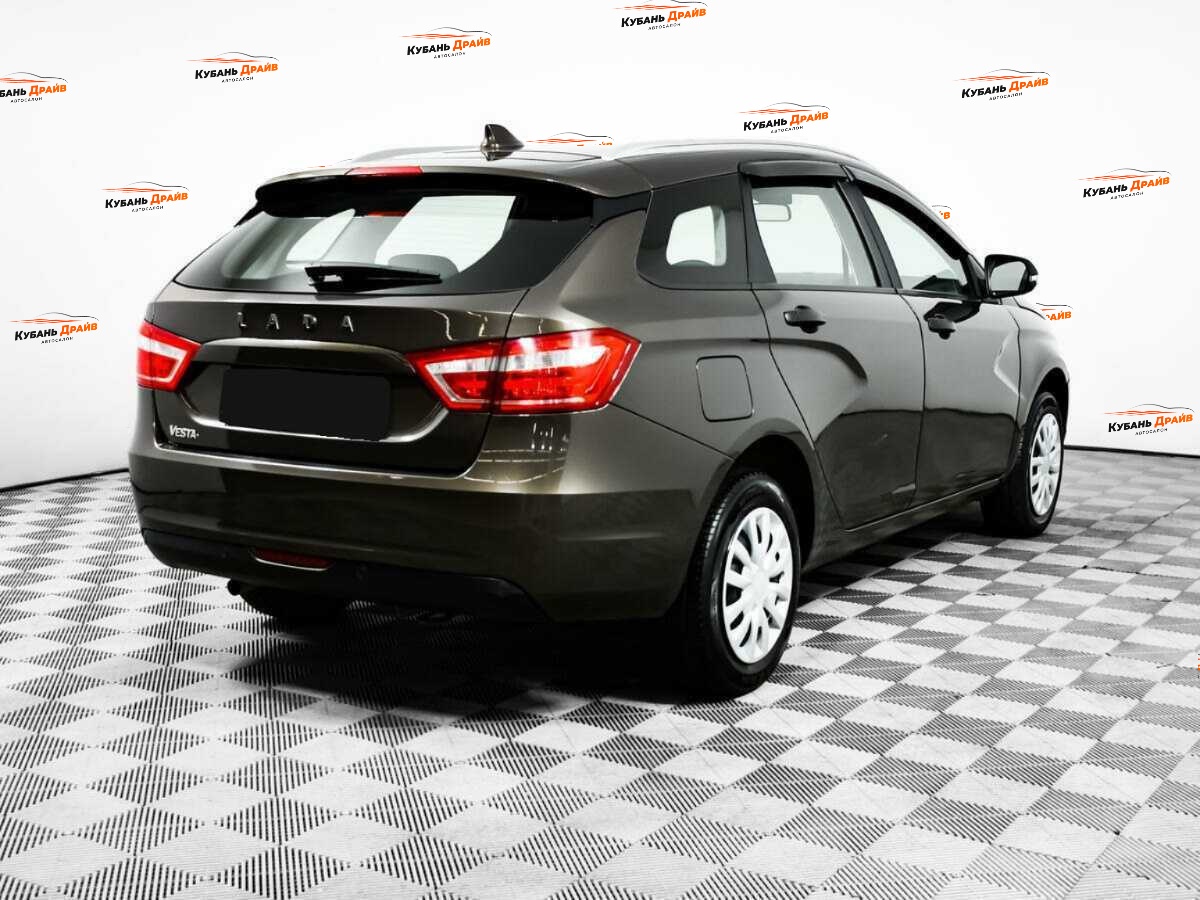 Lada (ВАЗ) Vesta 2021 года с пробегом. Фото: #4
