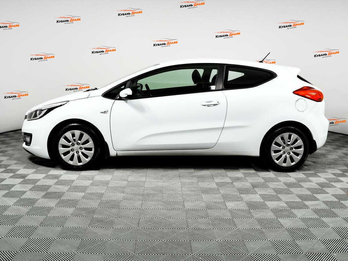 Kia Ceed 2013 года с пробегом. Фото: #7