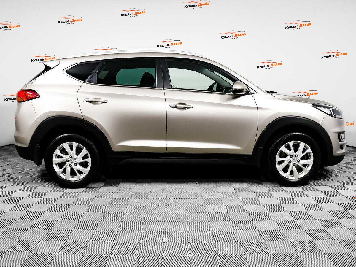 Hyundai Tucson 2018 года с пробегом. Фото: #3