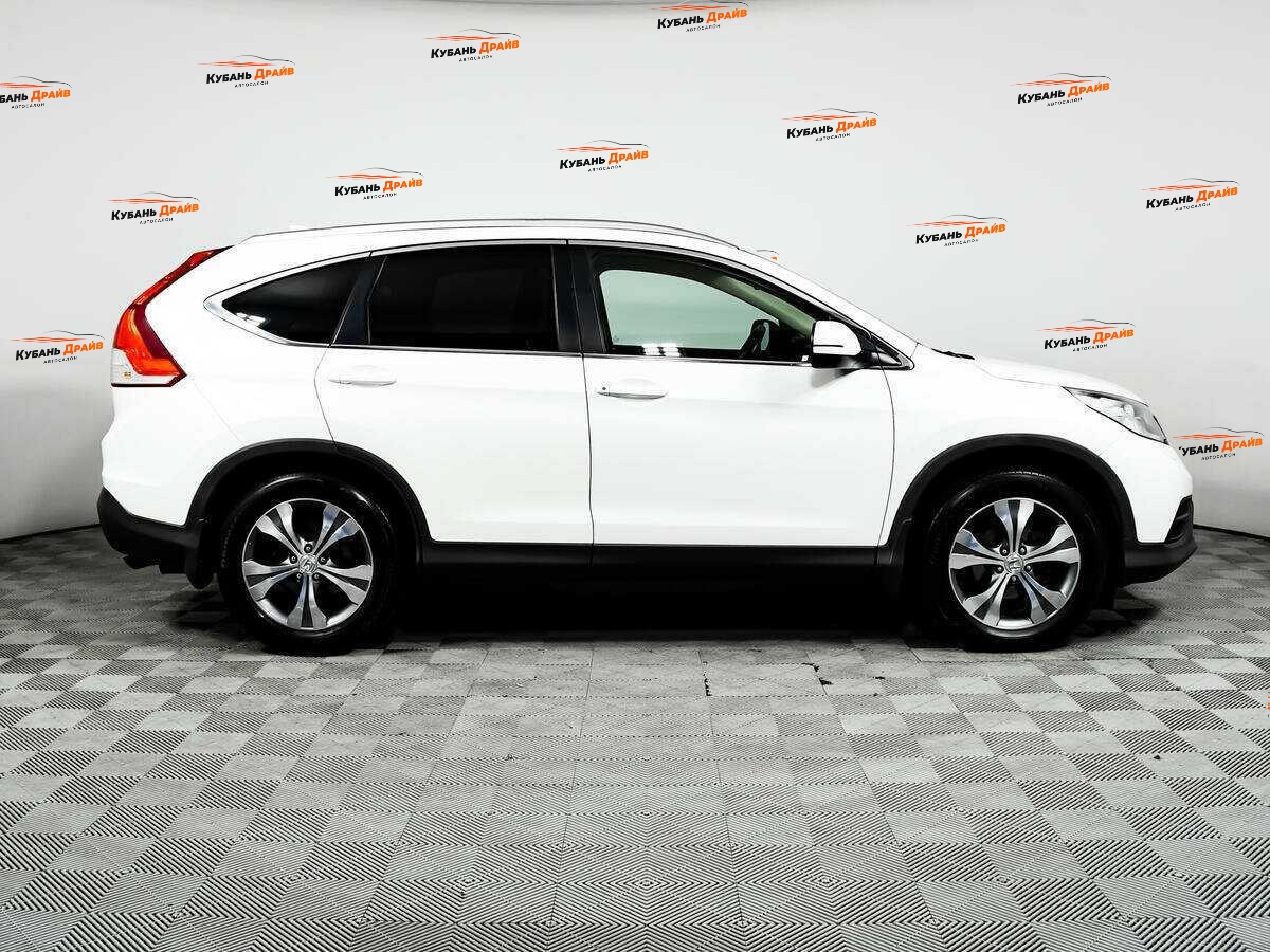 Honda CR-V 2014 года с пробегом. Фото: #3
