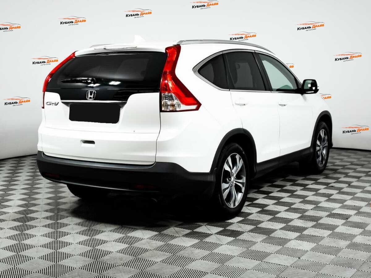 Honda CR-V 2014 года с пробегом. Фото: #4