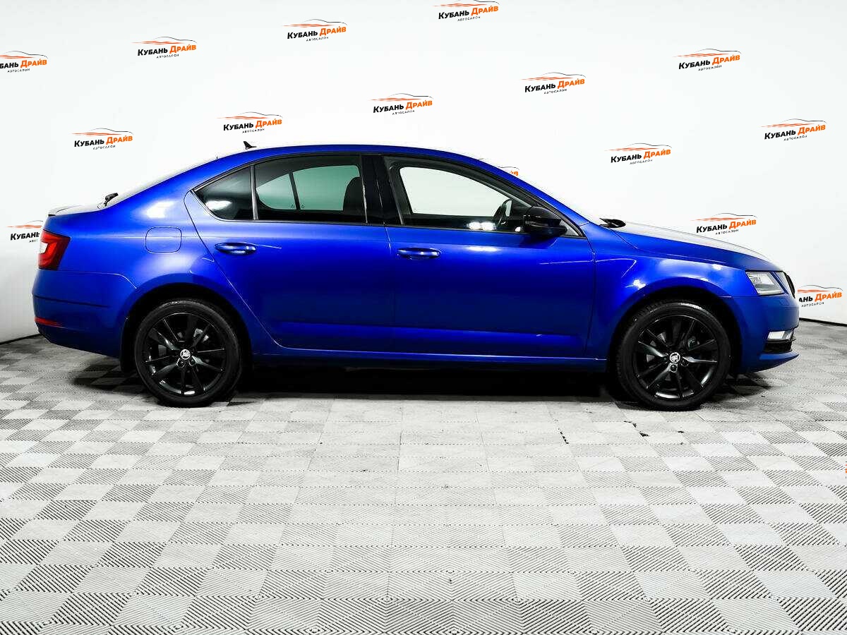 Skoda Octavia 2019 года с пробегом. Фото: #3