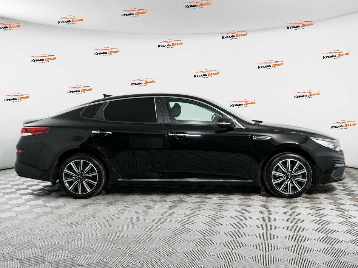 Kia Optima 2018 года с пробегом. Фото: #3