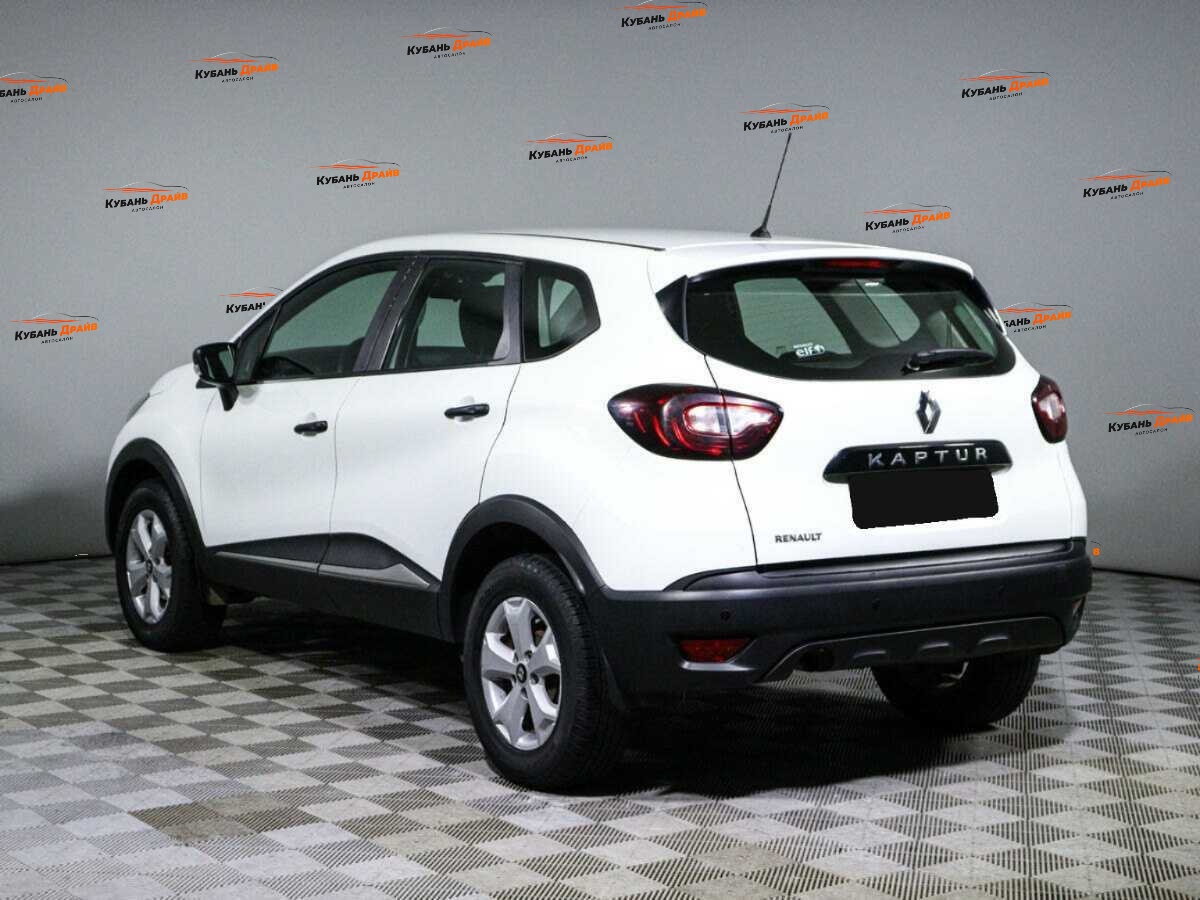 Renault Kaptur 2018 года с пробегом. Фото: #4