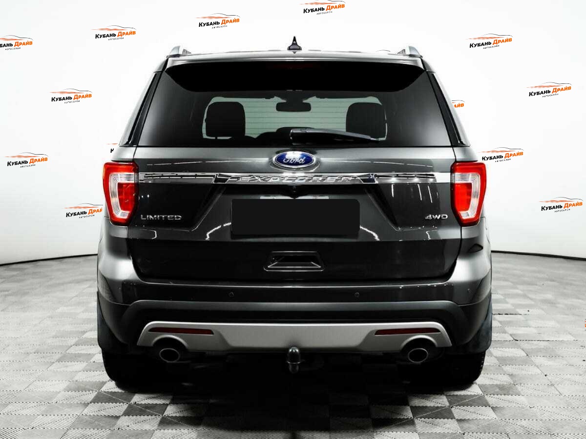 Ford Explorer 2017 года с пробегом. Фото: #4