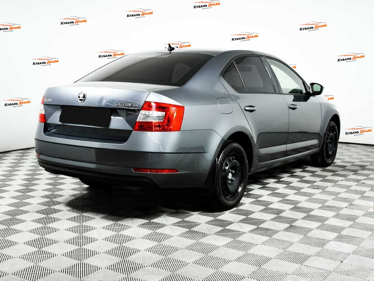Skoda Octavia 2019 года с пробегом. Фото: #4