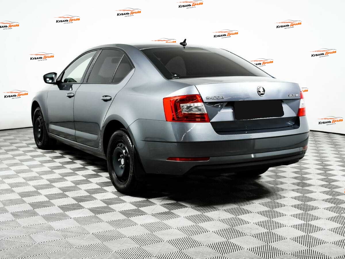 Skoda Octavia 2019 года с пробегом. Фото: #6