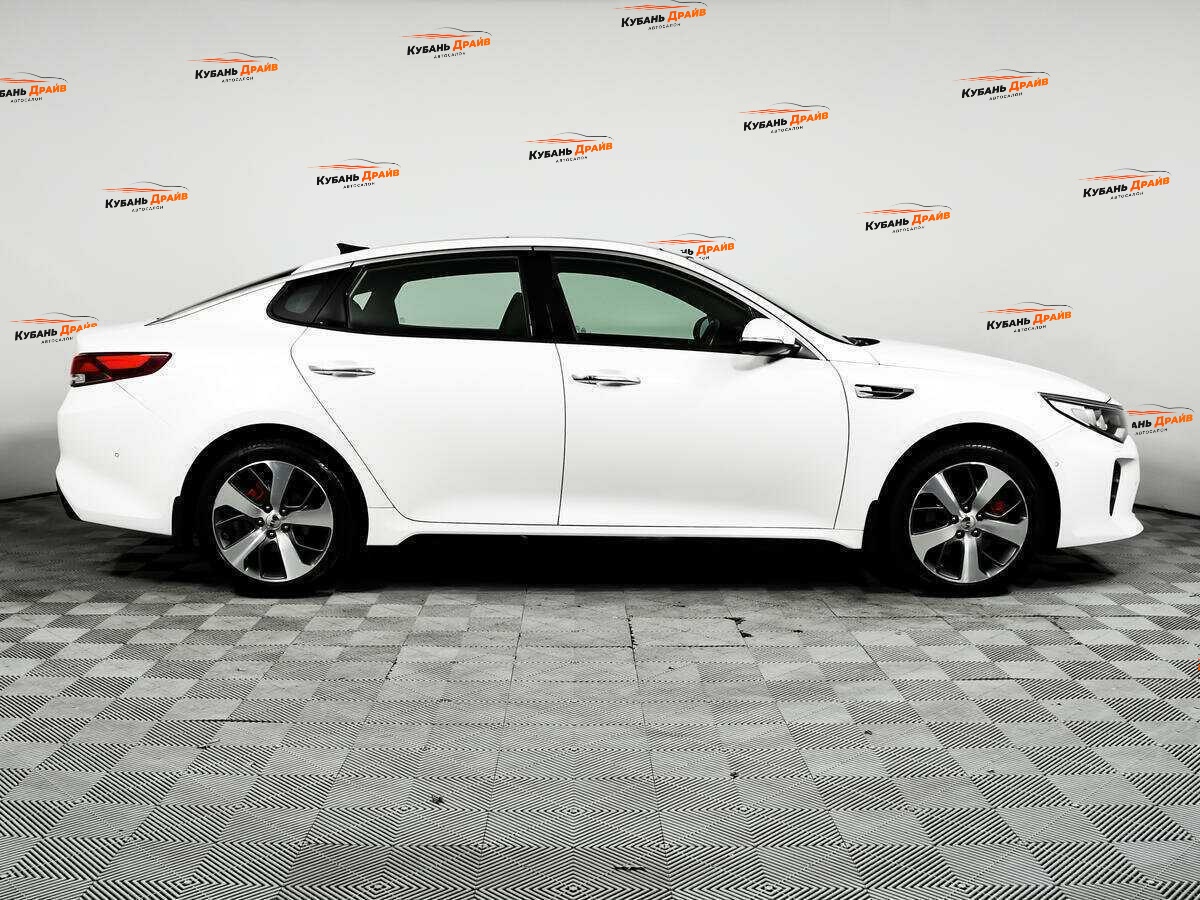 Kia Optima 2018 года с пробегом. Фото: #3