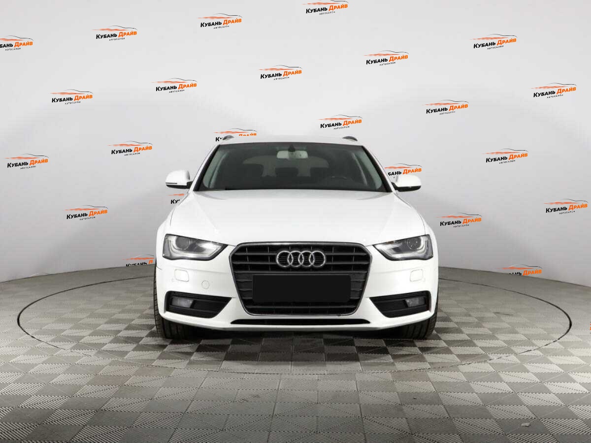 Audi A4 2013 года с пробегом. Фото: #1
