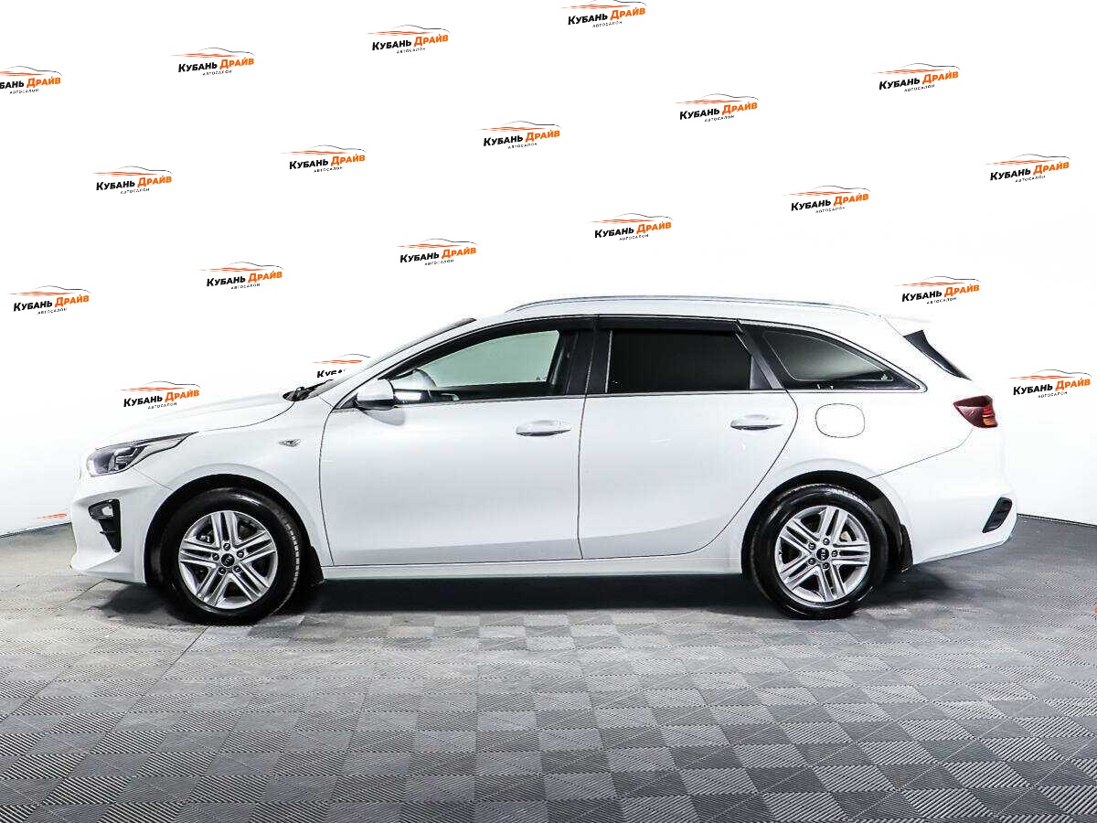 Kia Ceed 2021 года с пробегом. Фото: #7