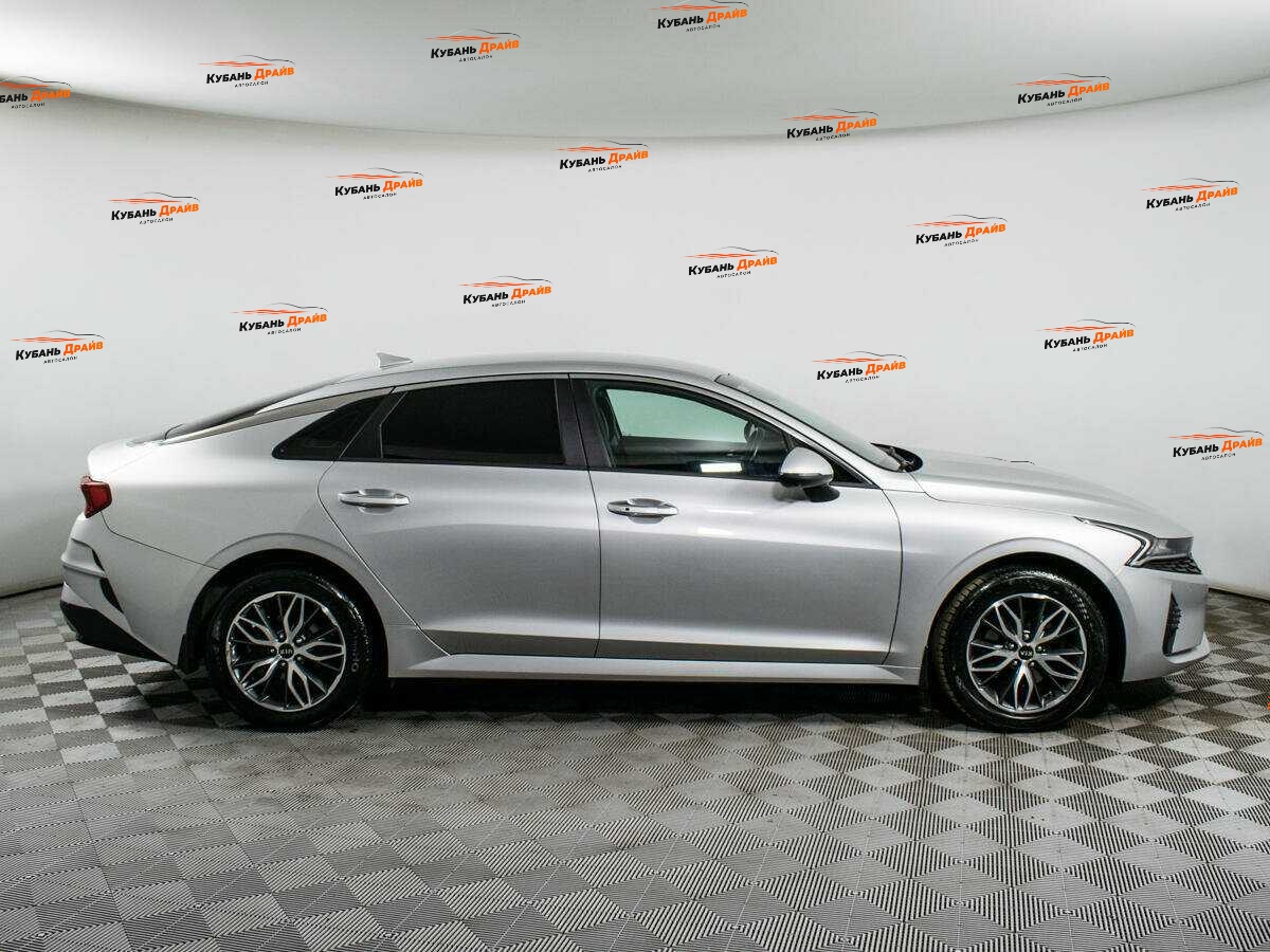 Kia K5 2020 года с пробегом. Фото: #3