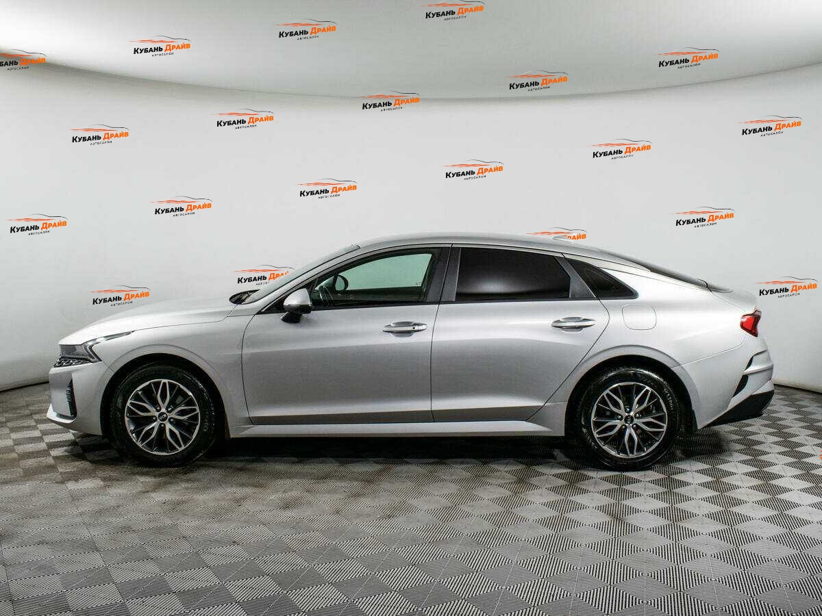 Kia K5 2020 года с пробегом. Фото: #7