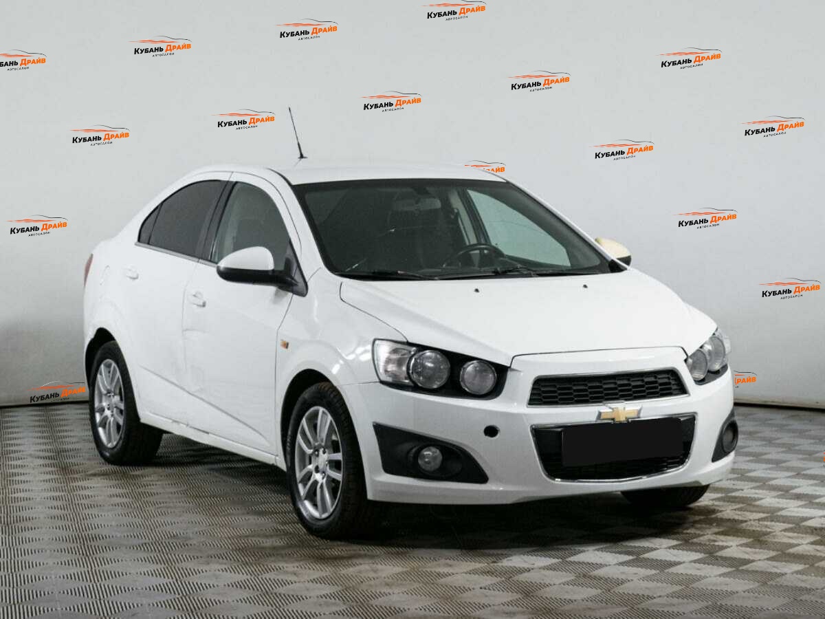 Chevrolet Aveo 2013 года с пробегом. Фото: #2