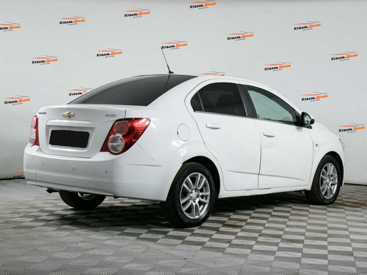 Chevrolet Aveo 2013 года с пробегом. Фото: #3