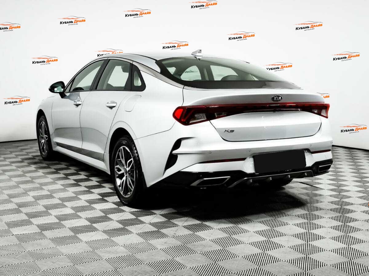Kia K5 2021 года с пробегом. Фото: #6