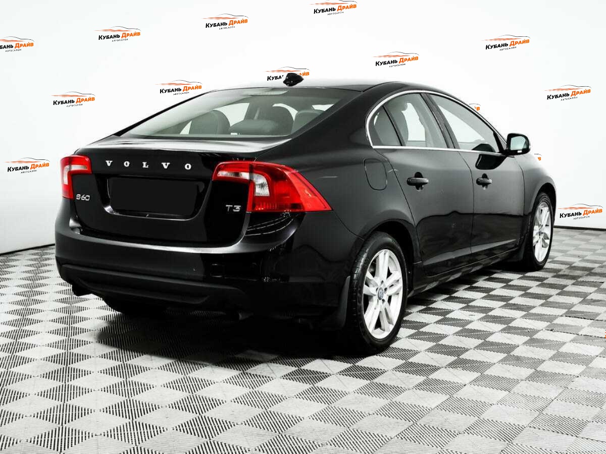 Volvo S60 2012 года с пробегом. Фото: #4