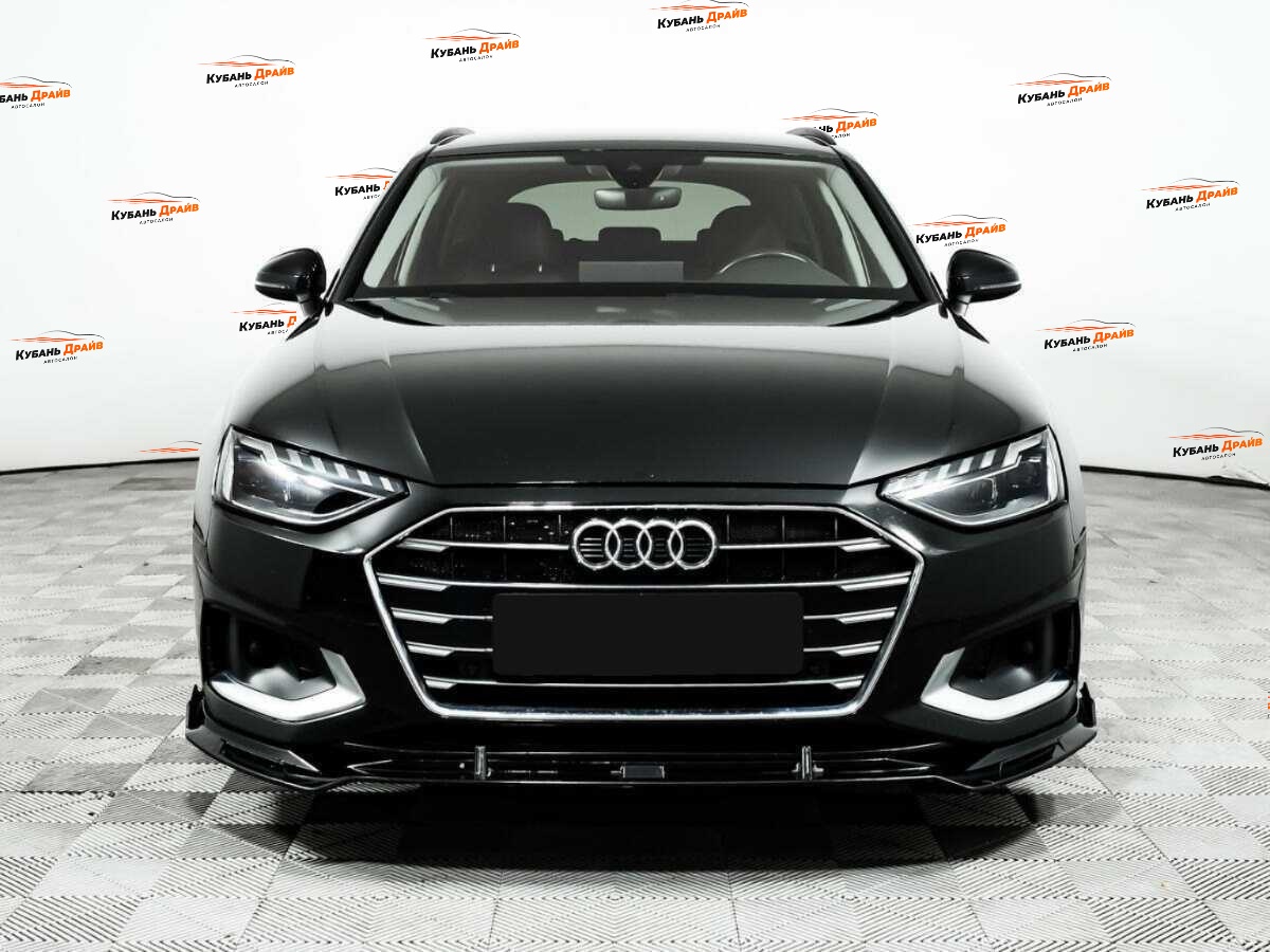 Audi A4 2019 года с пробегом. Фото: #1