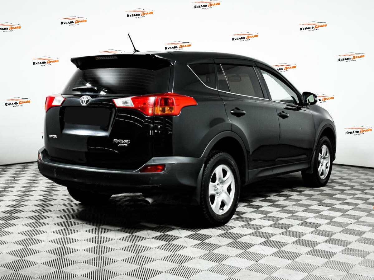Toyota RAV4 2013 года с пробегом. Фото: #4