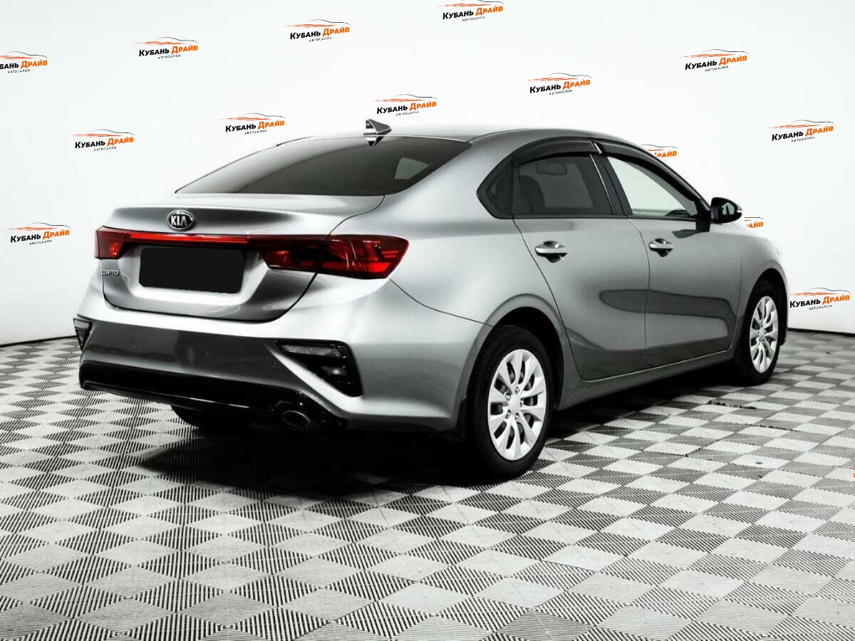 Kia Cerato 2018 года с пробегом. Фото: #4
